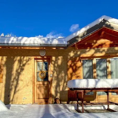 L'intermede & En Toute Amitie - Les De L'argile * Faucon-de-Barcelonnette