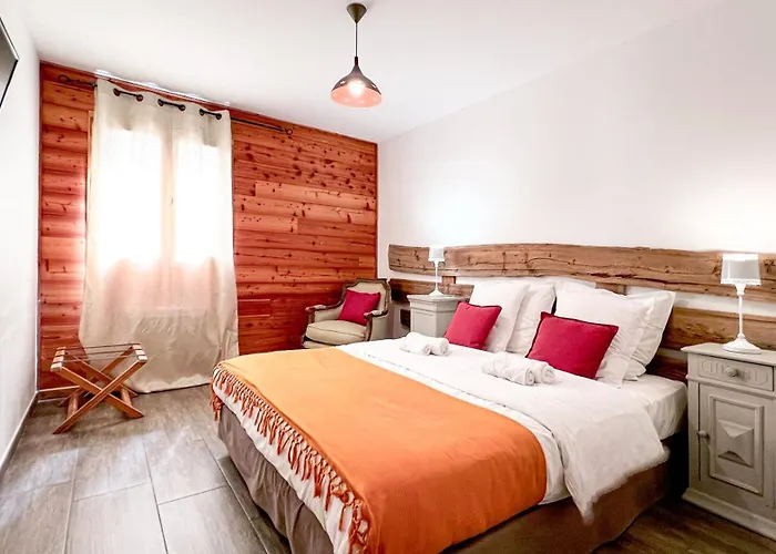 L'intermede & En Toute Amitie - Les De L'argile Appartement Faucon-de-Barcelonnette