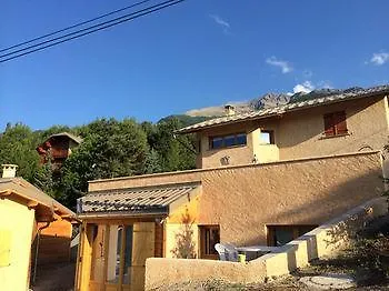 L'intermede & En Toute Amitie - Les De L'argile Appartement Faucon-de-Barcelonnette