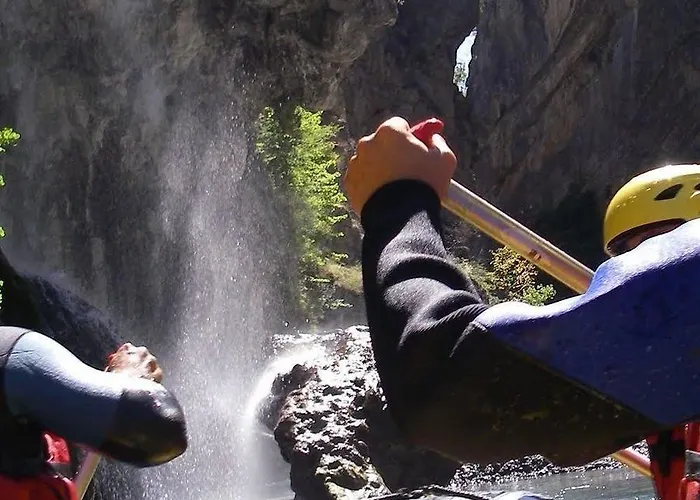 L'intermede & En Toute Amitie - Les De L'argile * Faucon-de-Barcelonnette