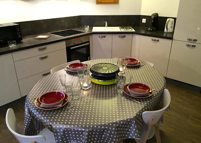 L'intermede & En Toute Amitie - Les De L'argile Appartement